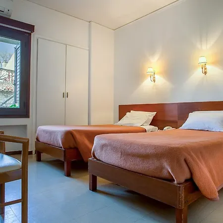 Nefeli Hotel