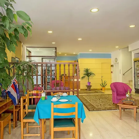 Hotel Nefeli 2*
