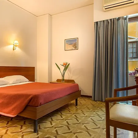 Nefeli Hotel
