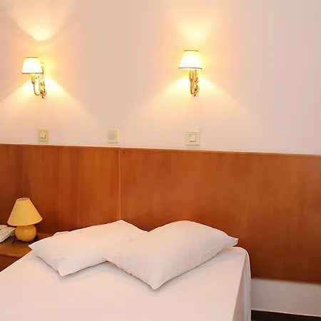 Hotel Nefeli