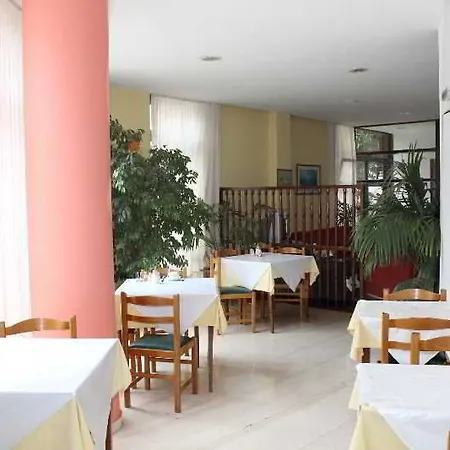 Nefeli 2* Athens