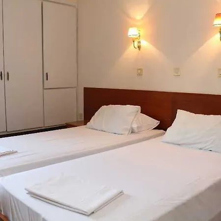 Hotel Nefeli